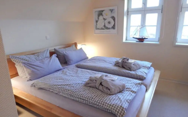 8 Bohler Brise Modern Retreat