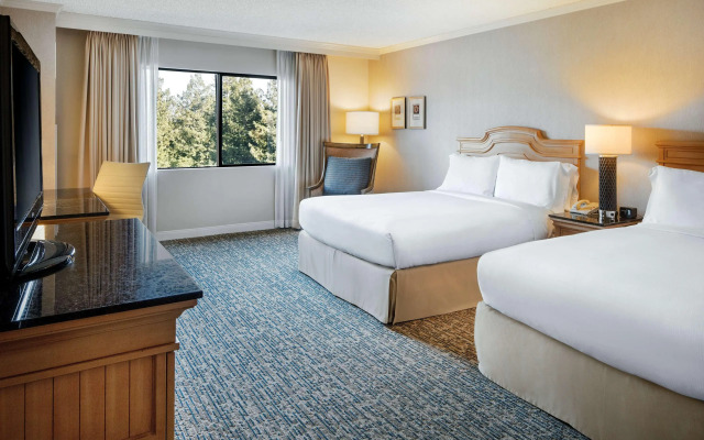 DoubleTree by Hilton Sonoma - Wine Country