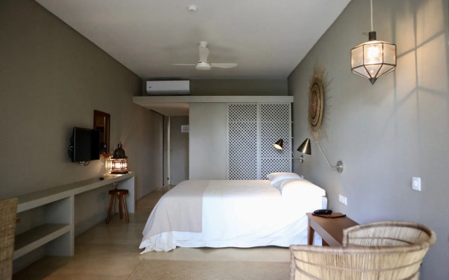 Kirimizi - Hotel & Restaurante