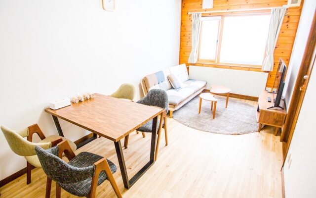 Rusutsu Lodges Pension Lilla Huset