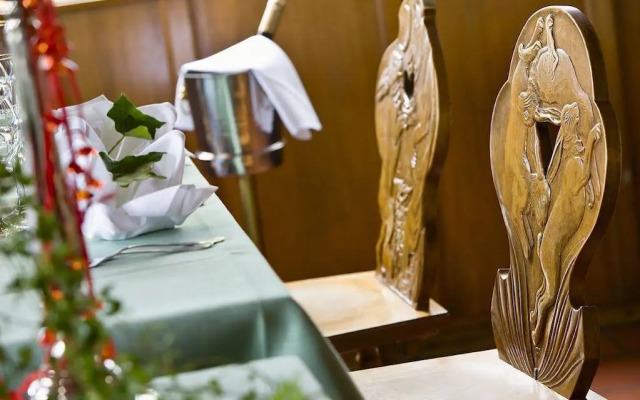 Reck's Hotel - Restaurant
