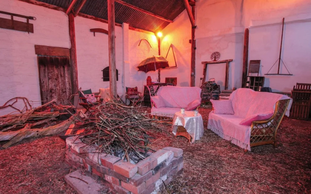 Tawny Owl Barn