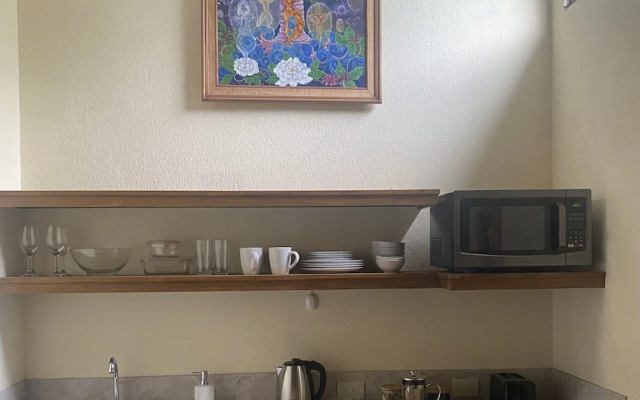 Tierra Magica B&B and Art Studio