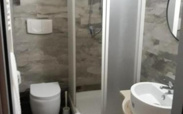 Sira House Milano