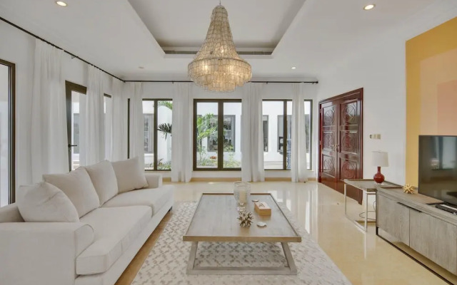 5 Villa w Private Pool Beach on Palm Jumeirah