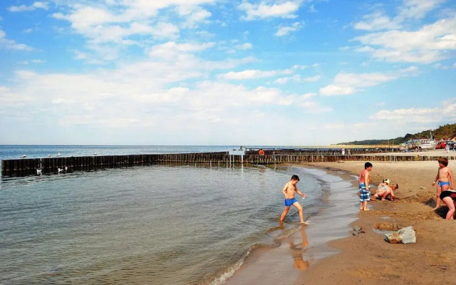 Holiday House Jaroslawiec Near Tropicana Park