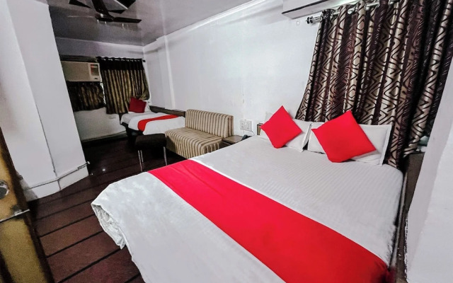 Hotel Maninagar Residency