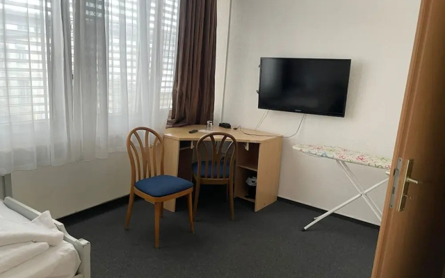 Hotel RI