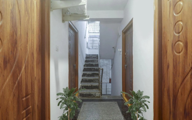 Super OYO 91856 Broholic Hotels