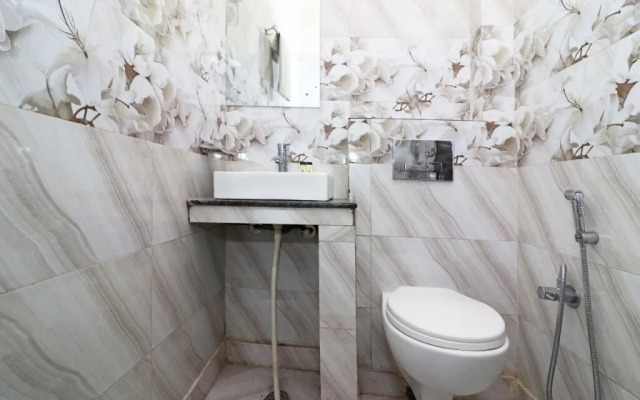 Hotel Ananya Palace by OYO Rooms