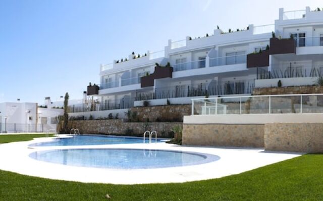 Novabeach Apartments - Marholidays