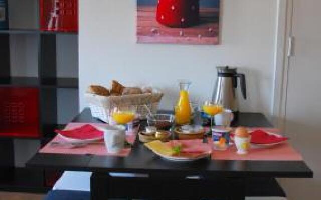 Bed and Breakfast de Meule Montfort