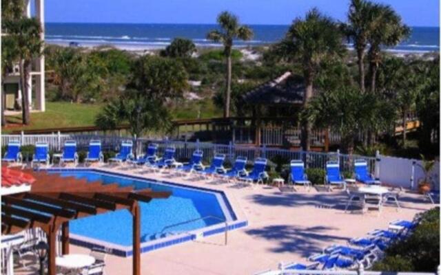 Ocean Village Club K24