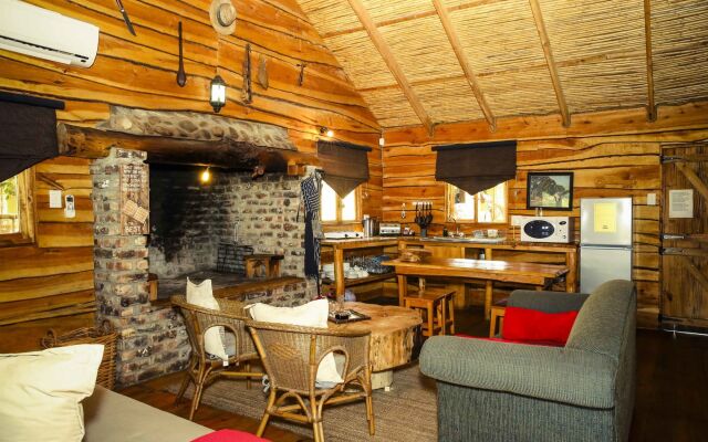 Riverside Lodge
