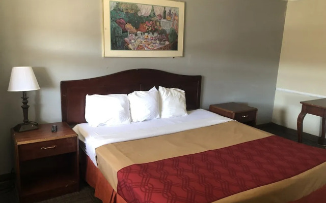 Americas Best Value Inn Denver
