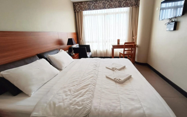 Fuente Oro Business Suites Cebu powered by Cocotel