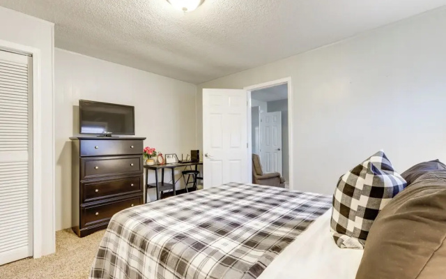 Walkable & Updated Nevada Home: Family Friendly!