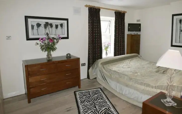 Ashmount Court Self-Catering