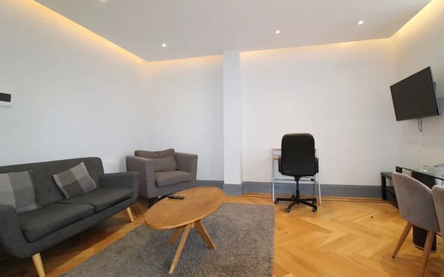 Ealing Broadway by Viridian Apartments