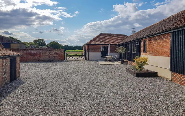 Summer House Stables