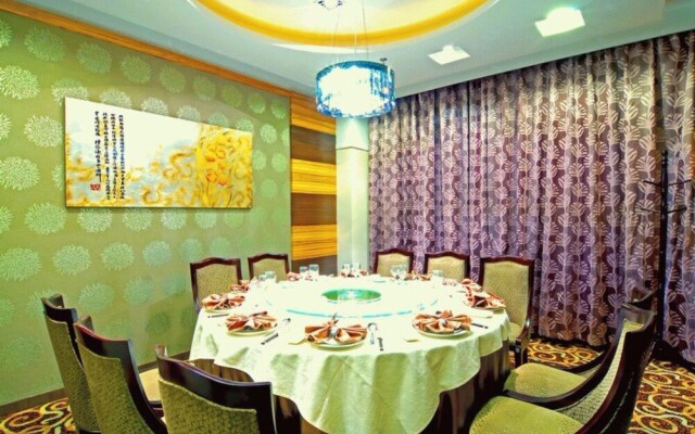 Hongluyuan Ningjiang Grand Hotel