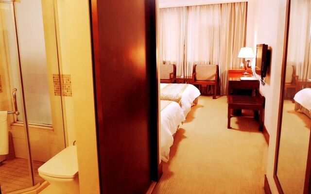 Guiyuan Dajue Hotel