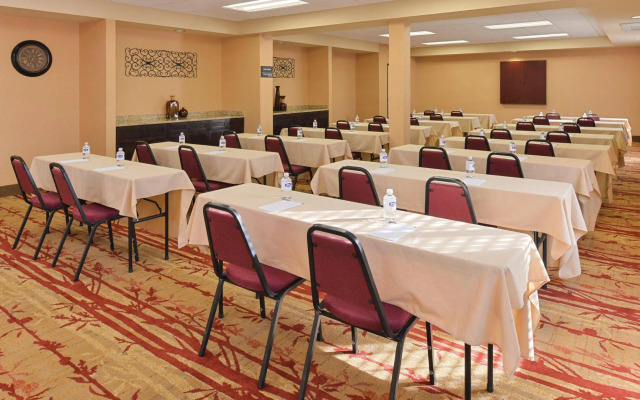 Hampton Inn Albuquerque-University/Midtown