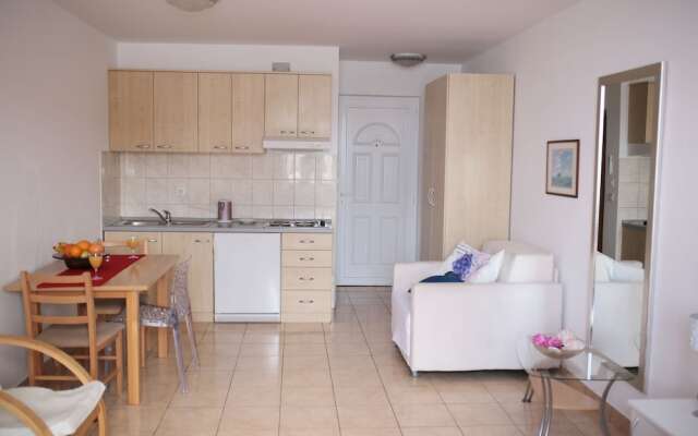 Beach Apartement - Studio Apartement - 2 Persons