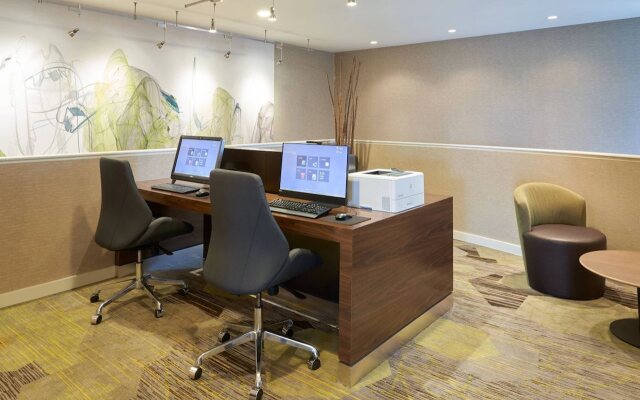 Courtyard by Marriott Chicago Wood Dale