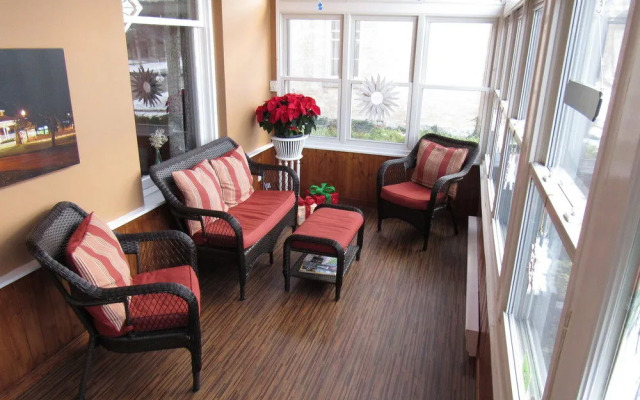 Colborne Bed and Breakfast