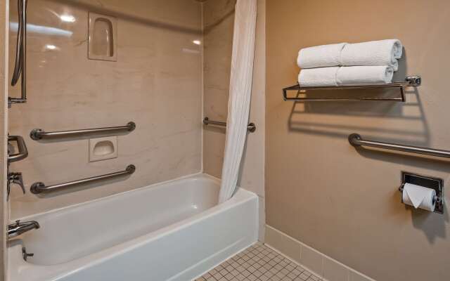 Best Western East Towne Suites