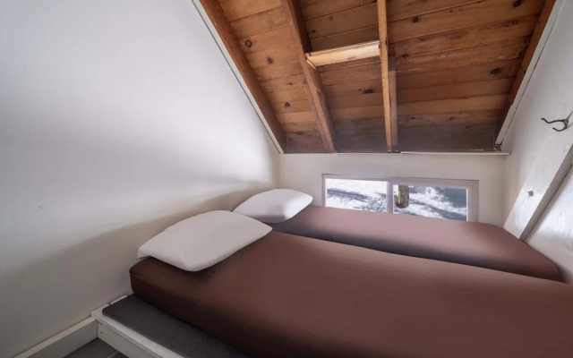 Clair Tappaan Lodge