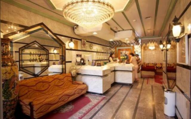 Amalay Hotel