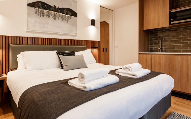 Novotel Lake Crackenback Resort & Spa