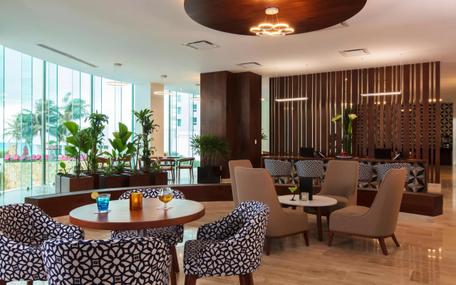 Krystal Grand Cancun