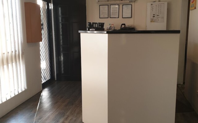 Country Capital Motel