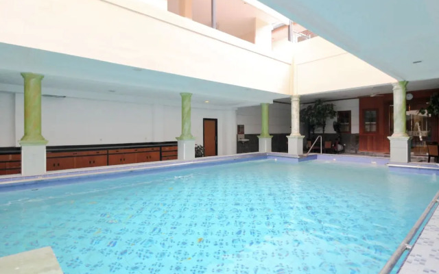 Sky Inn Persatuan 13 Jakarta