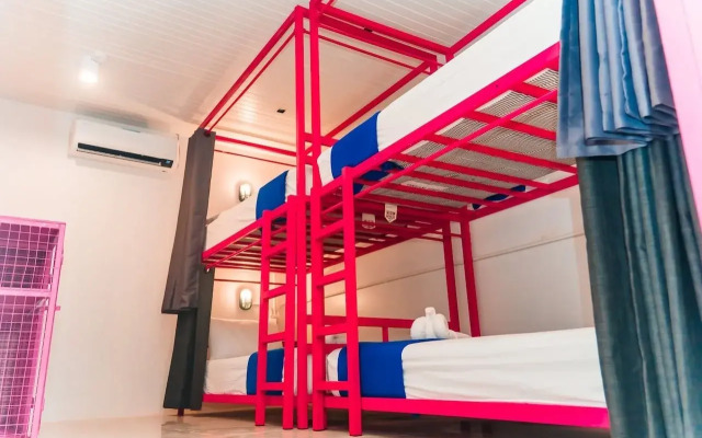 Slumber Party Phi Phi