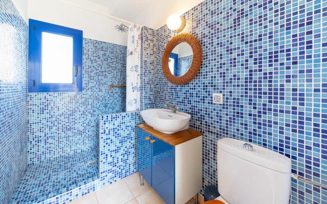 Sol in L'Escala with 4 bedrooms and 3 bathrooms