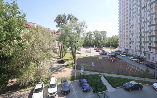 Apartments on Rotary street 27E