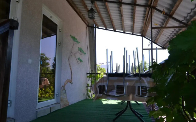 Guest house Primorskaia 7