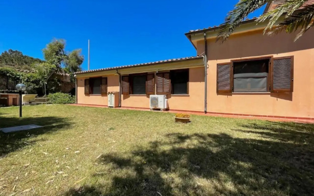 Torre di Chia Holiday Home