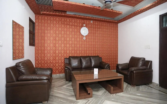 OYO 7218 Shivansh Residency