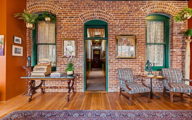 The Peerless Hotel by WanderLodges