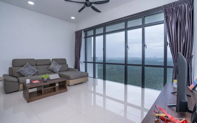 OYO Home 89725 Beautiful 3br Grand Medini