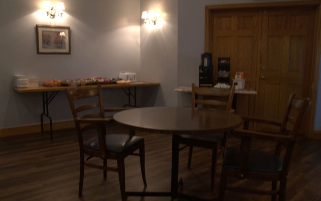 Fortress Inn Louisbourg