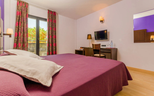 Hotel YIT Conquista de Granada