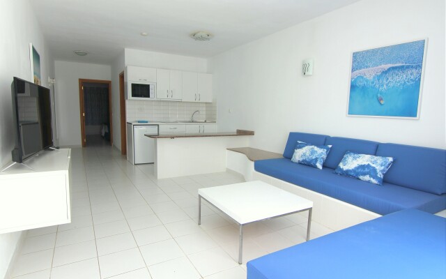 Arena Dorada - Apartments
