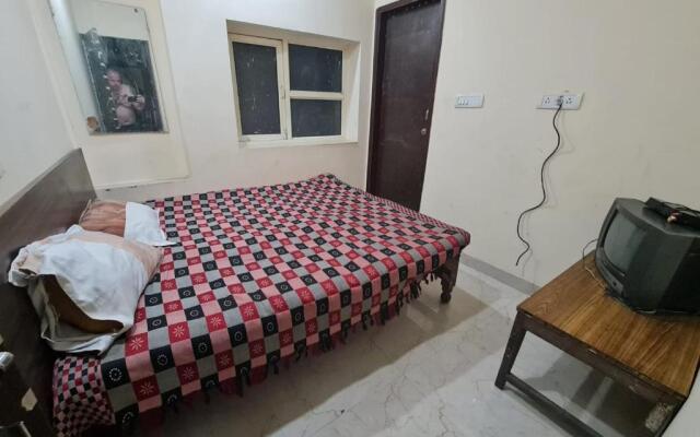 Ever Green Guest House