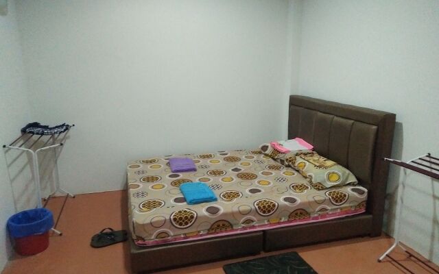 Diyana Budget Hotel - Hostel